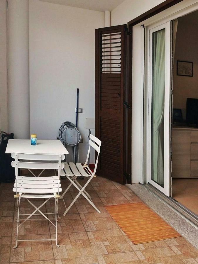 Апартаменти Casa Graziella Сант'Антьоко Екстер'єр фото